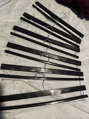 Lot of 6 Black Plastic Snap Lock Drapery & Pant Clamp Hangers
